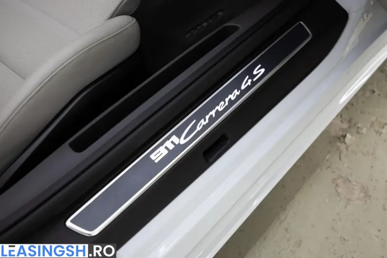 Porsche 911 din 2023 cu 10.600 km - oferta POR221376 - foto 16