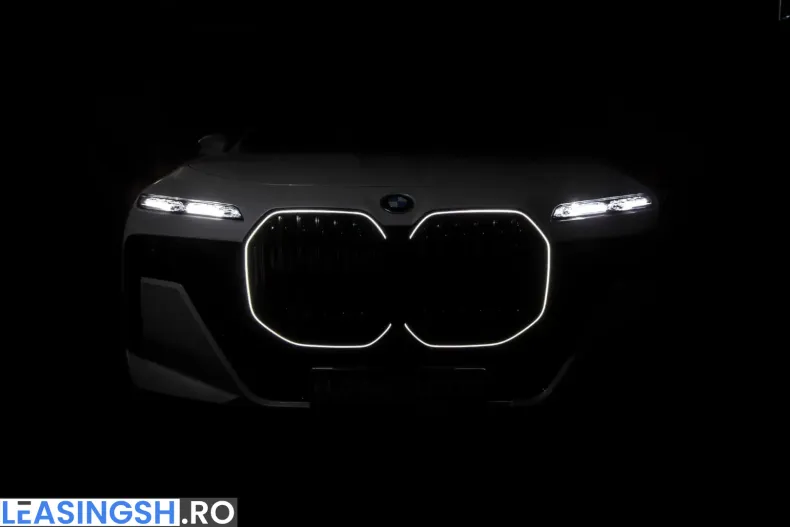 BMW 740d (Seria 7) din 2025 cu 42 km - oferta BMW221379 - foto 6