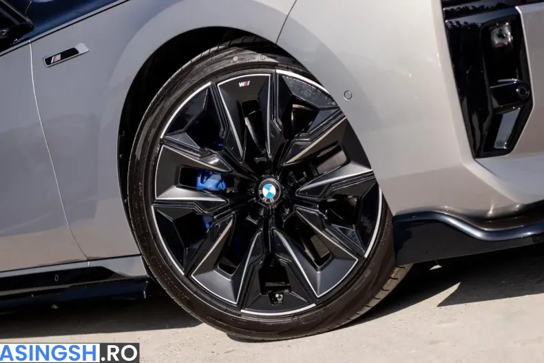 BMW M760e (Seria 7) din 2023 cu 37.500 km - oferta BMW221382 - foto 8