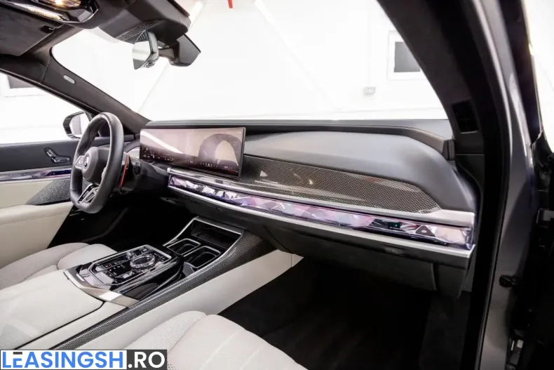 BMW M760e (Seria 7) din 2023 cu 37.500 km - oferta BMW221382 - foto 33