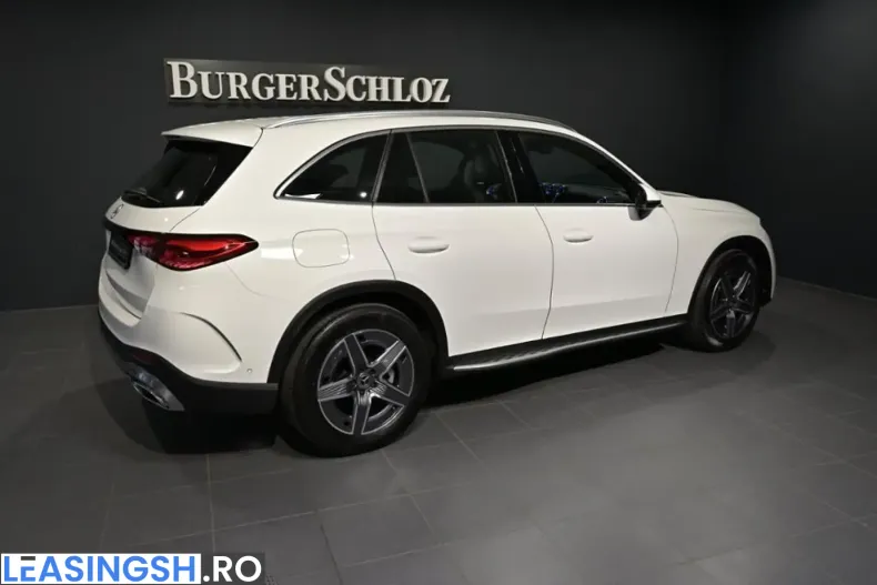 Mercedes-Benz GLC 300 (Clasa GLC) din 2024 cu 40.600 km - oferta MER221386 - foto 6