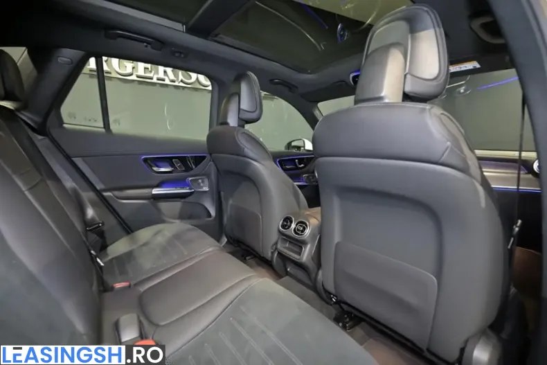 Mercedes-Benz GLC 300 (Clasa GLC) din 2024 cu 40.600 km - oferta MER221386 - foto 19