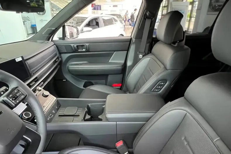 Hyundai Santa Fe din 2025 cu 4 km - oferta HYU221387 - foto 8