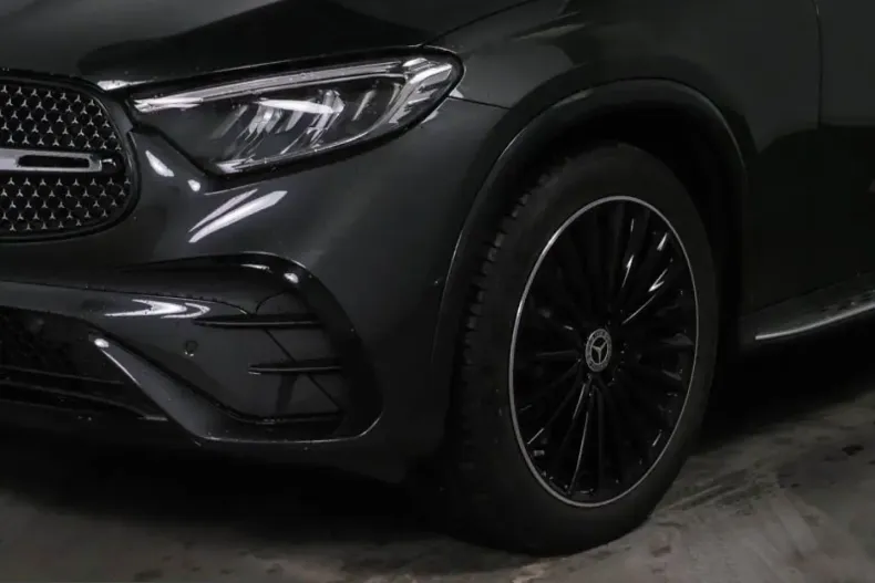 Mercedes-Benz GLC 200 (Clasa GLC) din 2025 cu 7.100 km - oferta MER221388 - foto 2