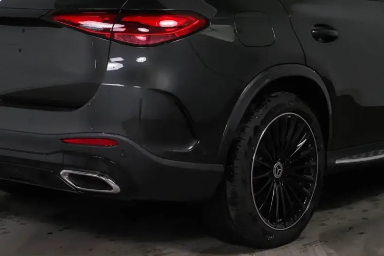Mercedes-Benz GLC 200 (Clasa GLC) din 2025 cu 7.100 km - oferta MER221388 - foto 4