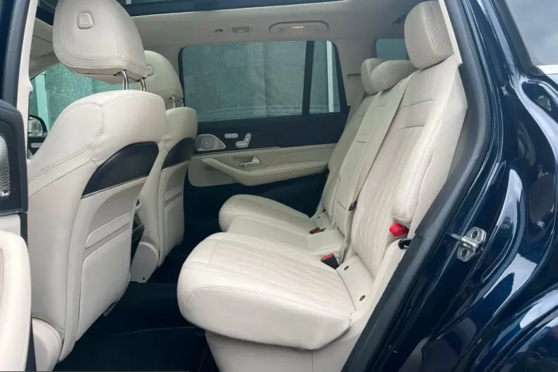 Mercedes-Benz GLS 63 (Clasa GLS) din 2021 cu 68.565 km - oferta MER221389 - foto 17