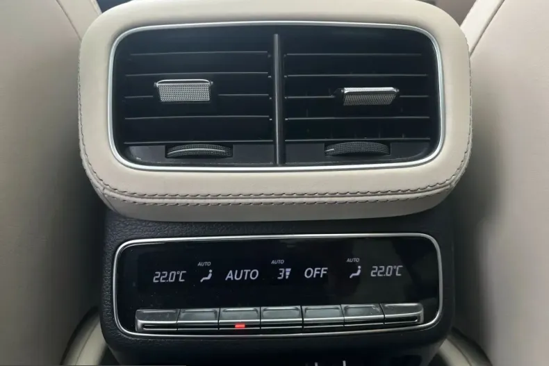 Mercedes-Benz GLS 63 (Clasa GLS) din 2021 cu 68.565 km - oferta MER221389 - foto 21