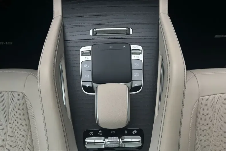 Mercedes-Benz GLS 63 (Clasa GLS) din 2021 cu 68.565 km - oferta MER221389 - foto 25