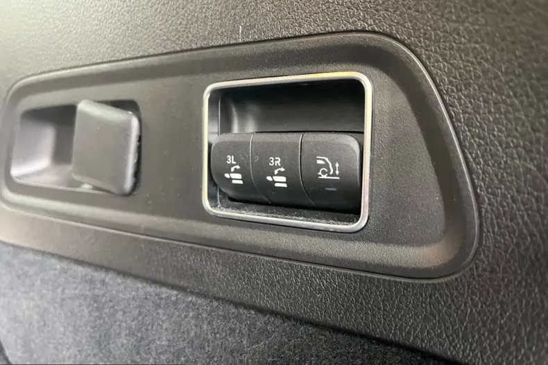 Mercedes-Benz GLS 63 (Clasa GLS) din 2021 cu 68.565 km - oferta MER221389 - foto 33