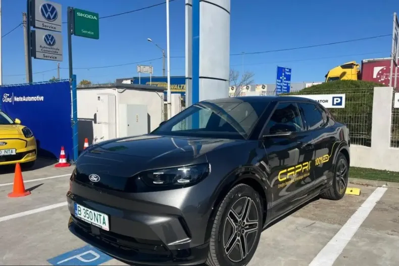 Ford Capri din 2024 cu 6.510 km - oferta FOR221390 - foto 4