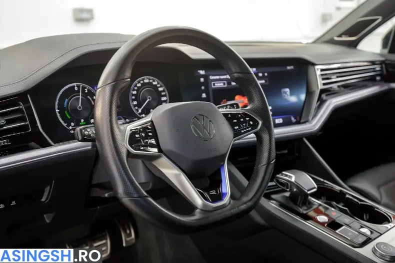 Volkswagen Touareg din 2023 cu 149.715 km - oferta VOL221394 - foto 21