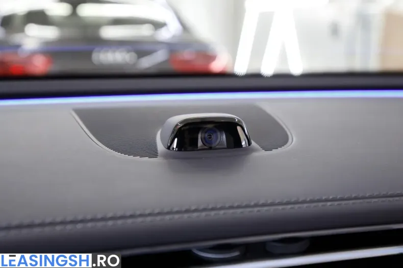 Mercedes-Benz E 200 (Clasa E) din 2024 cu 8.900 km - oferta MER221396 - foto 30