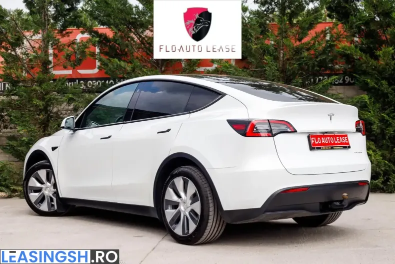 Tesla Model Y din 2023 cu 109.166 km - oferta TES221398 - foto 3