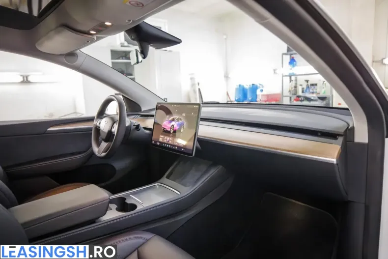 Tesla Model Y din 2023 cu 109.166 km - oferta TES221398 - foto 17