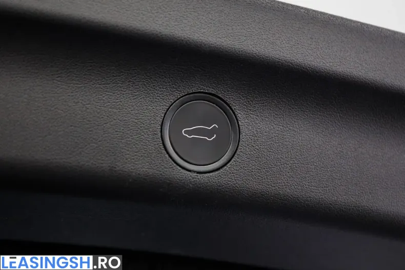 Tesla Model Y din 2023 cu 109.166 km - oferta TES221398 - foto 31