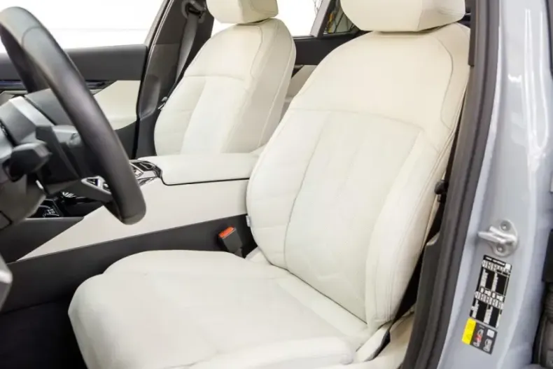 BMW 550e (Seria 5) din 2025 cu 30.590 km - oferta BMW221400 - foto 8