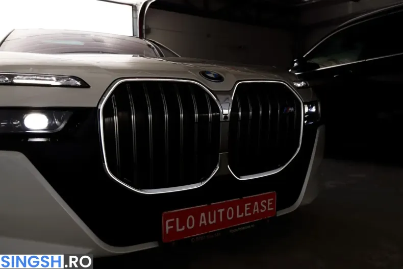 BMW M760e (Seria 7) din 2023 cu 26.900 km - oferta BMW221404 - foto 6