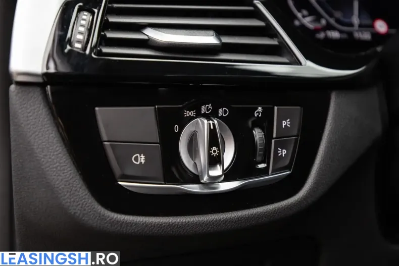BMW 530e (Seria 5) din 2021 cu 144.483 km - oferta BMW221416 - foto 26