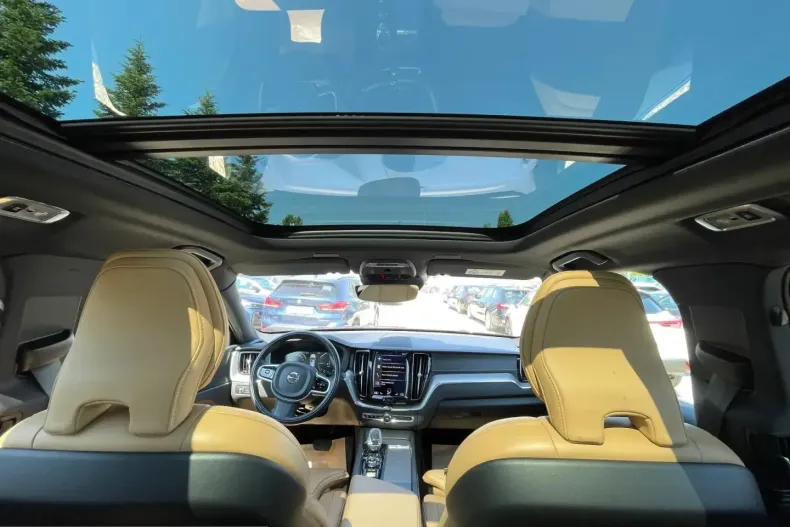 Volvo XC60 din 2021 cu 105.208 km - oferta VOL221418 - foto 7
