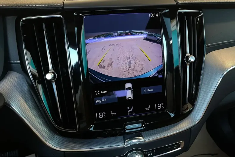 Volvo XC60 din 2021 cu 105.208 km - oferta VOL221418 - foto 15