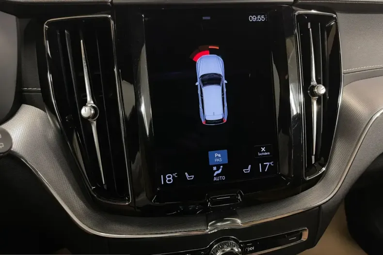Volvo XC60 din 2021 cu 105.208 km - oferta VOL221418 - foto 16