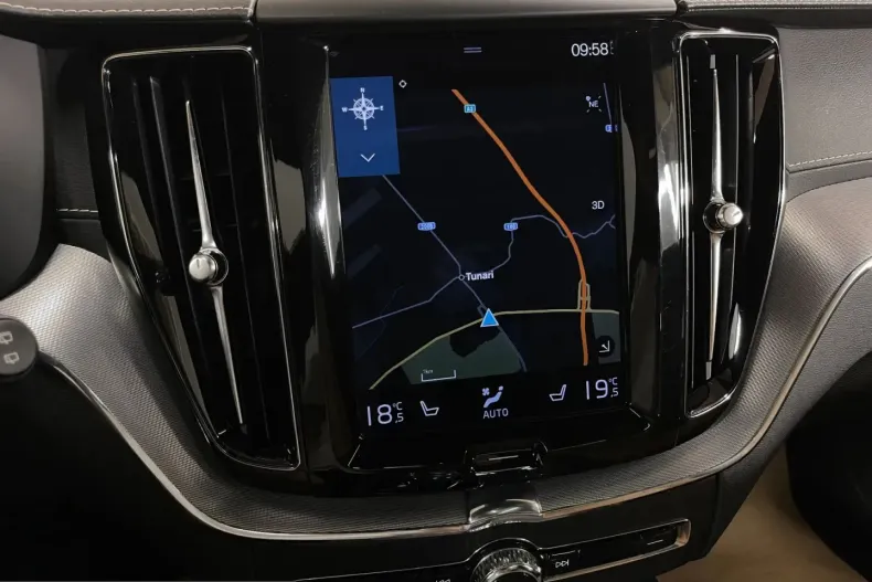 Volvo XC60 din 2021 cu 105.208 km - oferta VOL221418 - foto 18