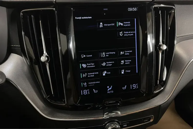 Volvo XC60 din 2021 cu 105.208 km - oferta VOL221418 - foto 19