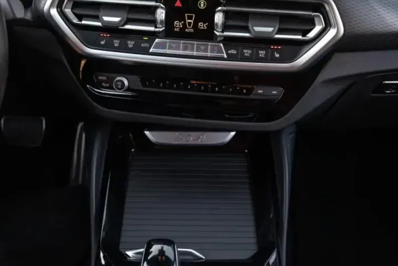 BMW X4 (Seria X) din 2022 cu 102.937 km - oferta BMW221420 - foto 19
