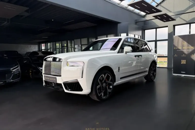 Rolls-Royce Cullinan din 2025 cu 1.446 km - oferta ROL221426 - foto 1