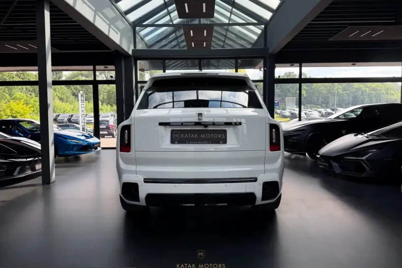 Rolls-Royce Cullinan din 2025 cu 1.446 km - oferta ROL221426 - foto 4