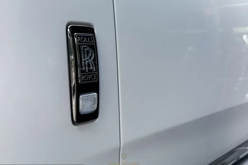 Rolls-Royce Cullinan din 2025 cu 1.446 km - oferta ROL221426 - foto 10