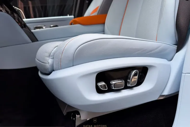 Rolls-Royce Cullinan din 2025 cu 1.446 km - oferta ROL221426 - foto 17