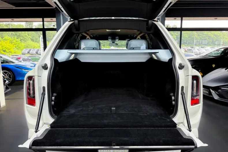Rolls-Royce Cullinan din 2025 cu 1.446 km - oferta ROL221426 - foto 29