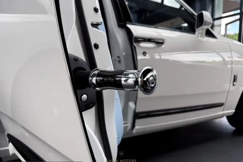 Rolls-Royce Cullinan din 2025 cu 1.446 km - oferta ROL221426 - foto 30