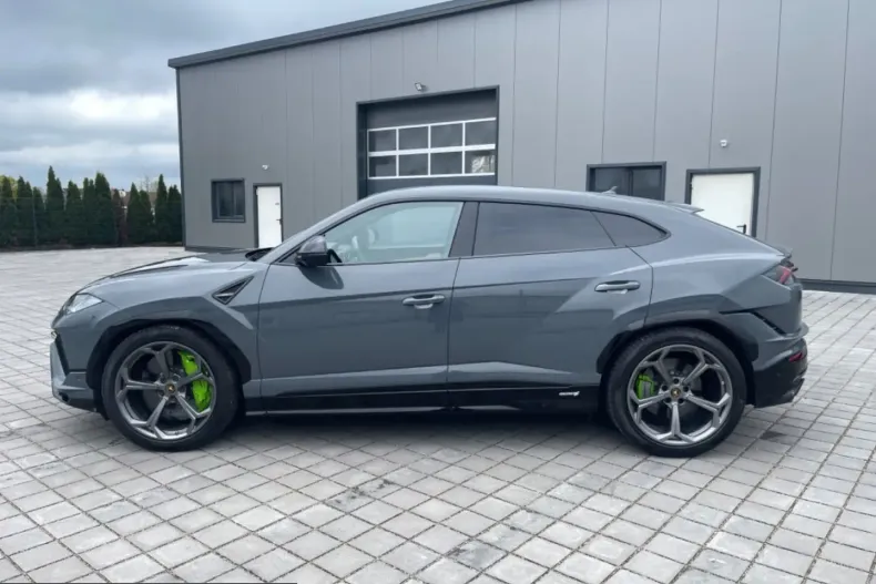 Lamborghini Urus din 2023 cu 62.000 km - oferta LAM221427 - foto 3