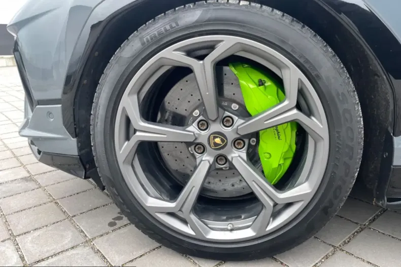 Lamborghini Urus din 2023 cu 62.000 km - oferta LAM221427 - foto 17