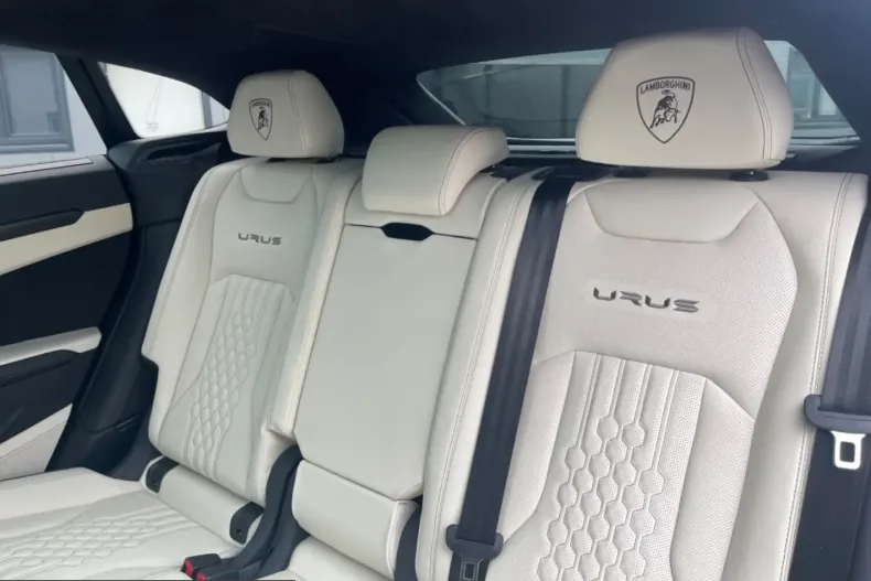 Lamborghini Urus din 2023 cu 62.000 km - oferta LAM221427 - foto 24