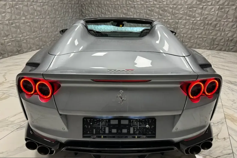 Ferrari 812 din 2023 cu 2.051 km - oferta FER221428 - foto 10