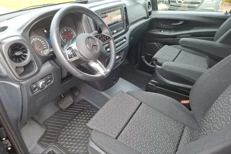 Mercedes-Benz Vito din 2024 cu 31.068 km - oferta MER221430 - foto 8