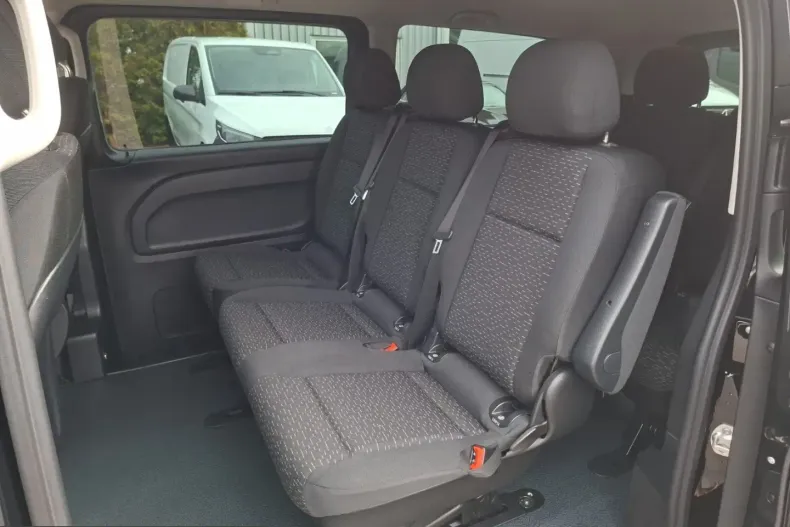 Mercedes-Benz Vito din 2024 cu 31.068 km - oferta MER221430 - foto 14