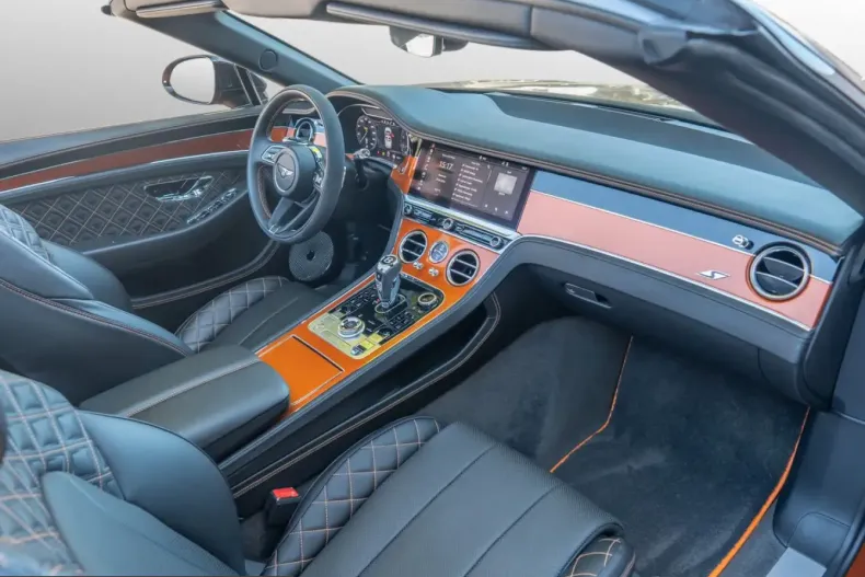 Bentley Continental GTC din 2022 cu 14.890 km - oferta BEN221436 - foto 20
