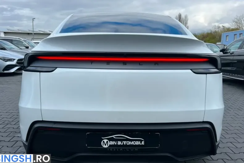 Tesla Model Y din 2025 cu 14.800 km - oferta TES221442 - foto 5