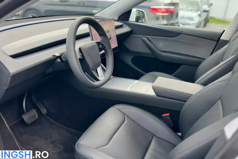 Tesla Model Y din 2025 cu 14.800 km - oferta TES221442 - foto 12