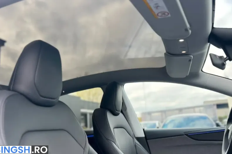 Tesla Model Y din 2025 cu 14.800 km - oferta TES221442 - foto 18