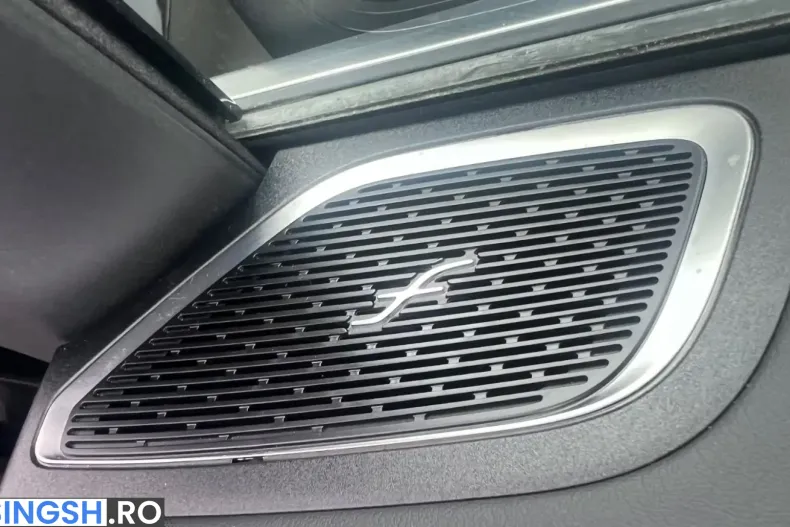 Mercedes-Benz GLC 300 (Clasa GLC) din 2025 cu 2.000 km - oferta MER221446 - foto 19