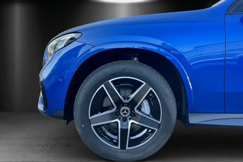 Mercedes-Benz GLC 300 (Clasa GLC) din 2023 cu 9.900 km - oferta MER221450 - foto 14