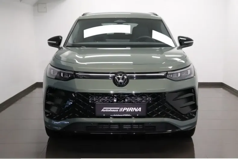 Volkswagen Tayron din 2025 cu 8.400 km - oferta VOL221454 - foto 2