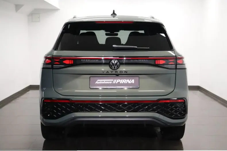 Volkswagen Tayron din 2025 cu 8.400 km - oferta VOL221454 - foto 4
