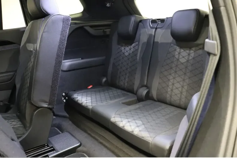 Volkswagen Tayron din 2025 cu 8.400 km - oferta VOL221454 - foto 19