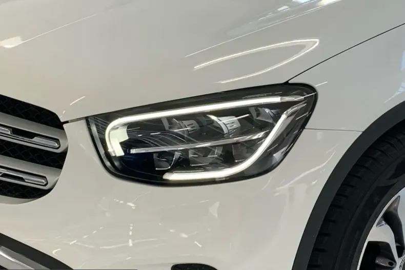 Mercedes-Benz GLC 200 (Clasa GLC) din 2022 cu 76.783 km - oferta MER221466 - foto 4